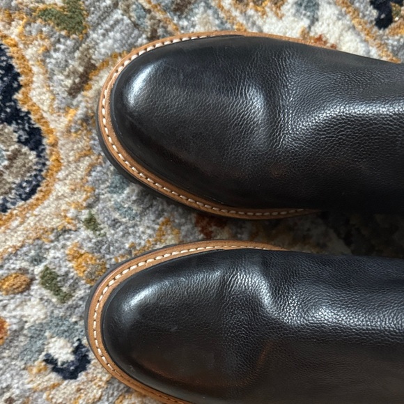 Marc Fisher Black Leather Boots with White Shearling - Picture 5 of 5